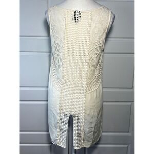 Bobeau Cream Lace Crocket Back Sleeveless Tunic Top Women's Size M